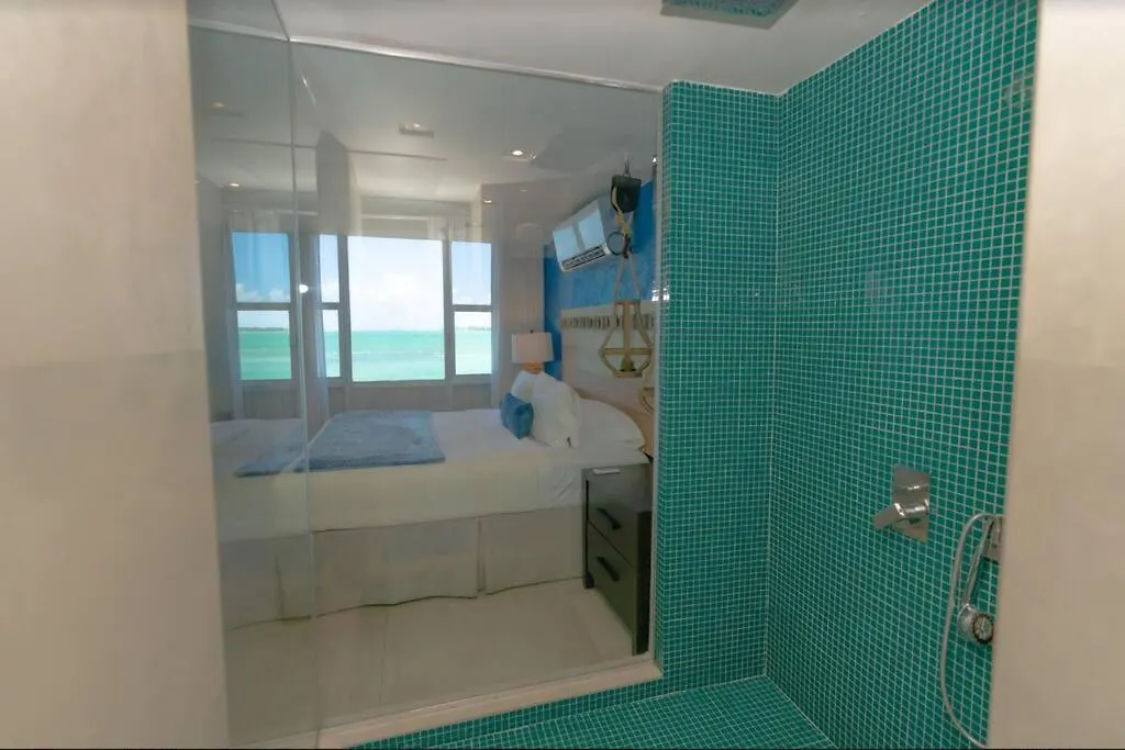 Σπίτι διακοπών Modern Jewel Beachfront Isla Verde Σαν Χουάν